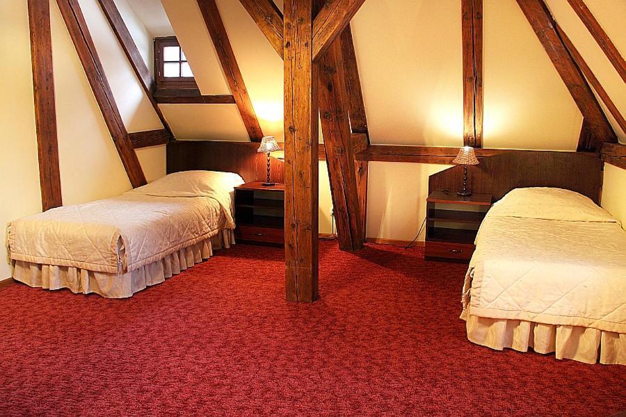 Hotel Przy Oślej Bramie - Zamek Książ Wałbrzych Zewnętrze zdjęcie